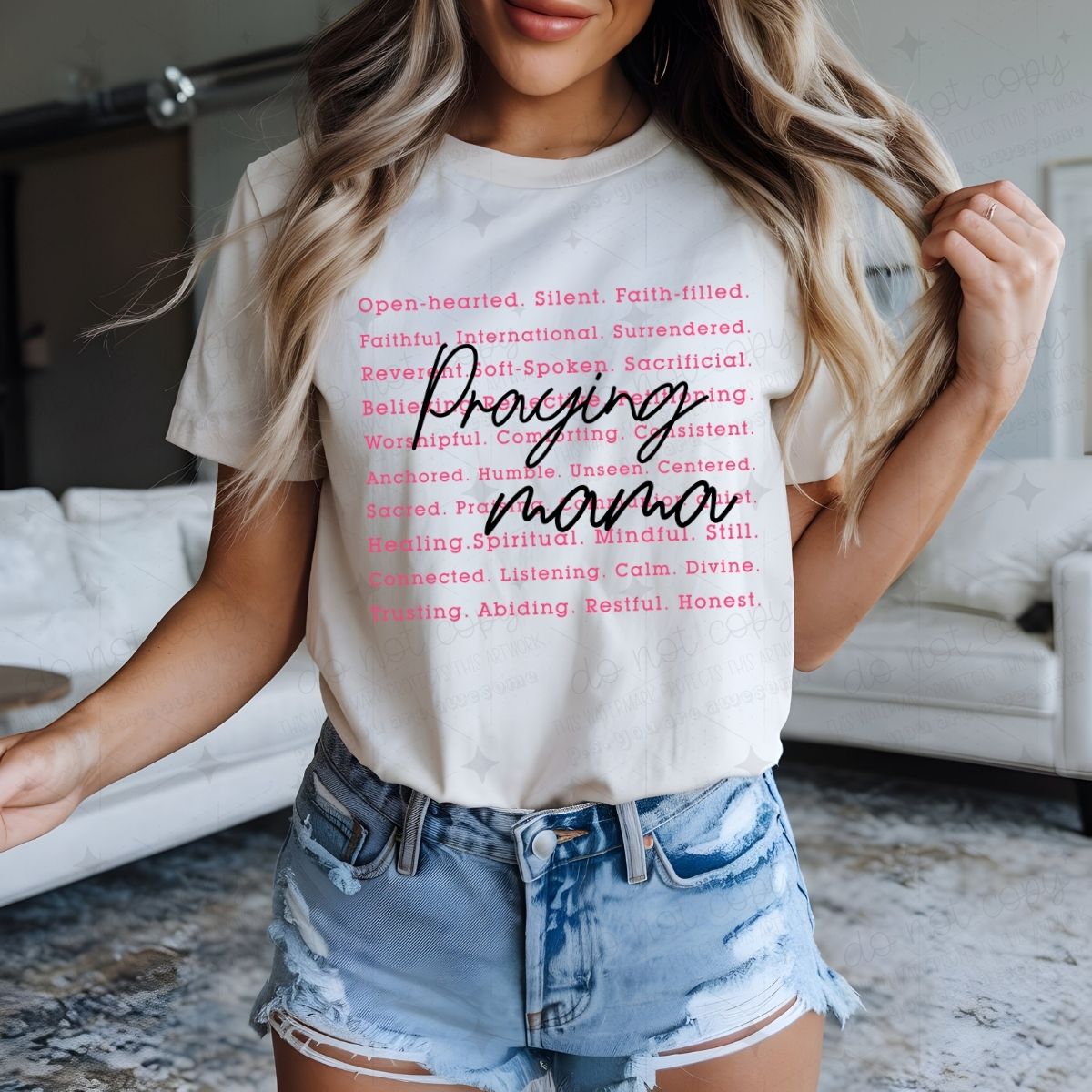 PRAYING MAMA - DTF TRANSFER