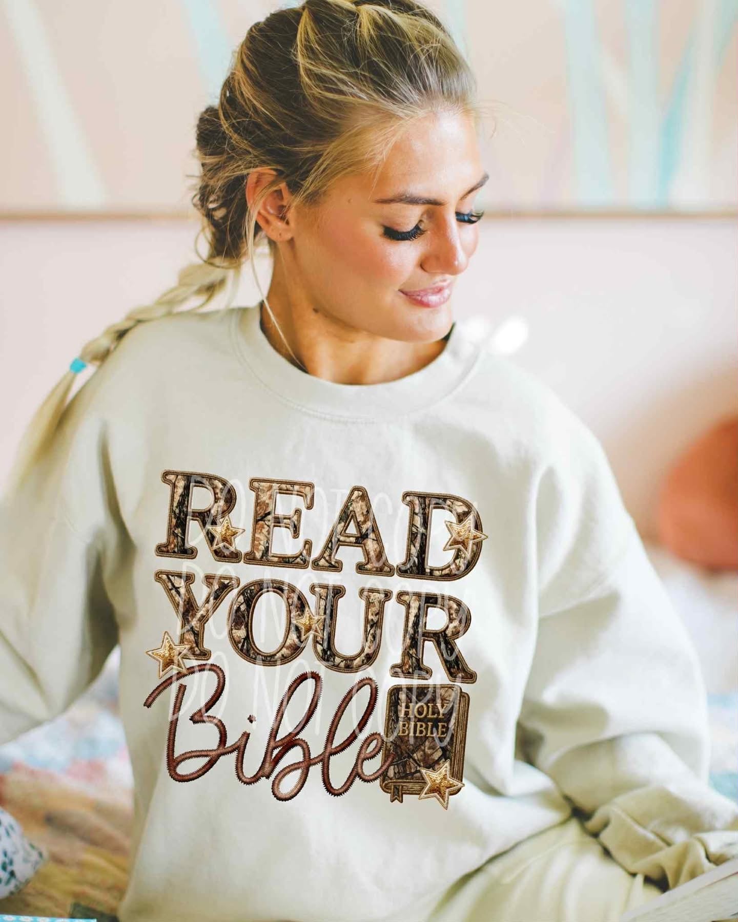 READ YOUR BIBLE CAMO - FAUX EMBROIDERY - DTF TRANSFER