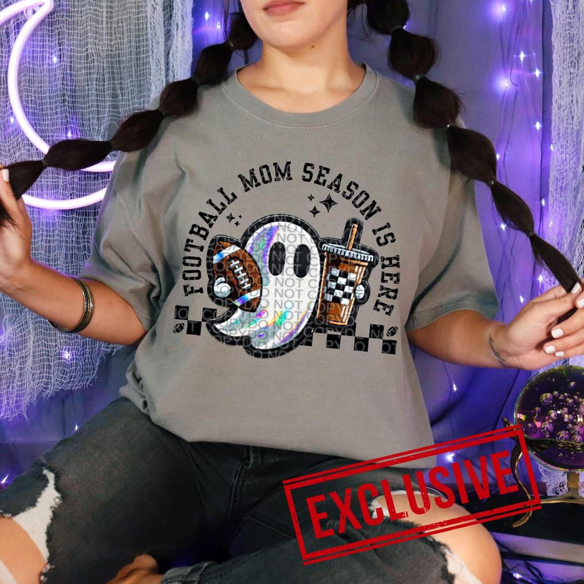 FOOTBALL MOM SEASON IS HERE *OLLIE & CO. EXCLUSIVE* - DTF TRANSFER