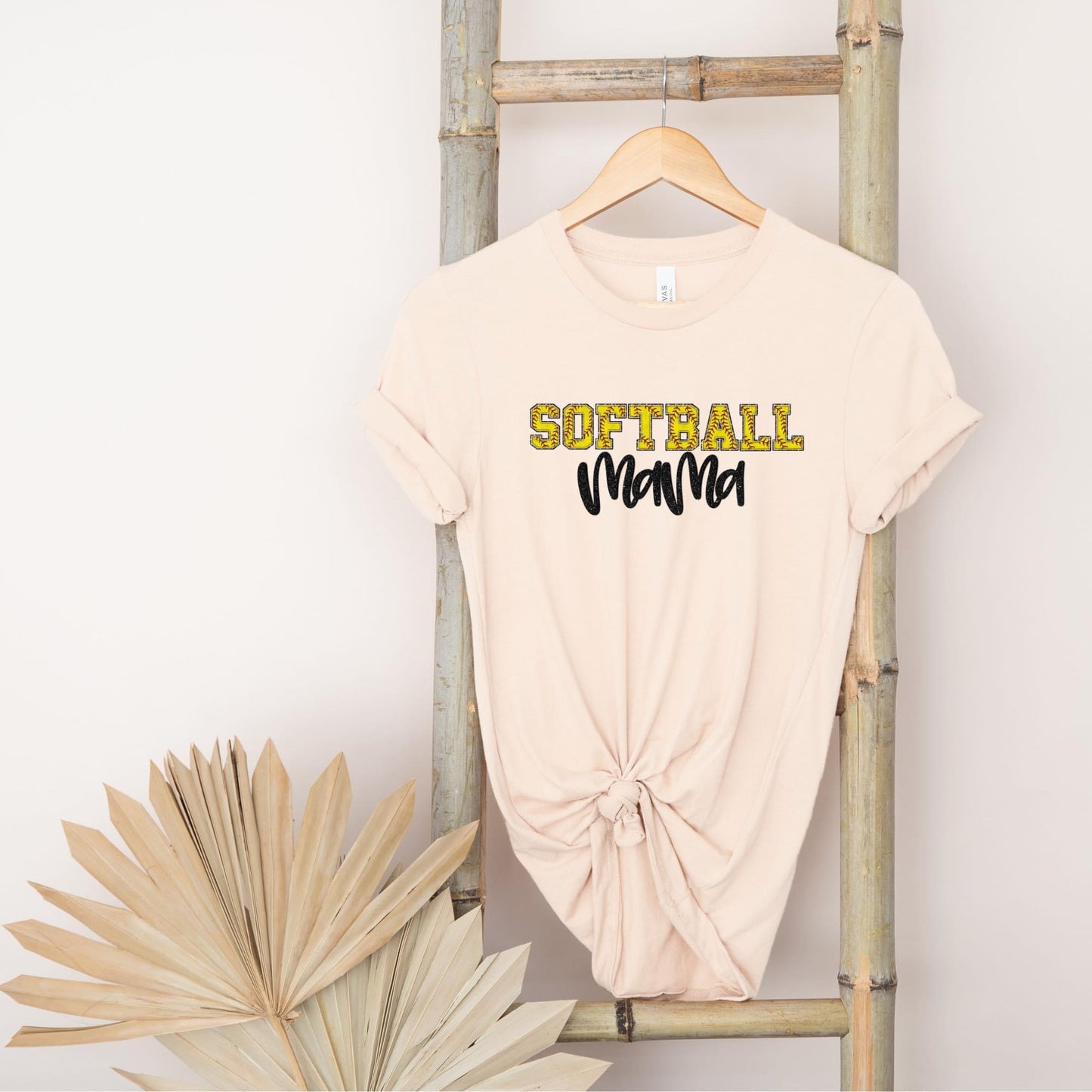 SOFTBALL MAMA - DTF TRANSFER