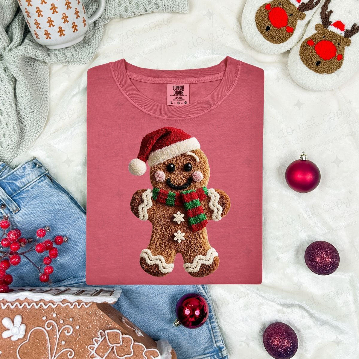 GINGERBREAD MAN WITH RED AND GREEN SCARF - FAUX YARN - DTF TRANSFER