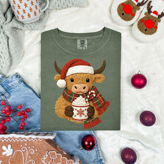 CHRISTMAS HIGHLAND WITH HOT COCOA - FAUX YARN - DTF TRANSFER