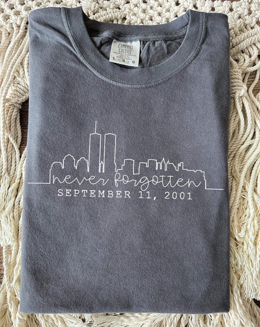 Never Forgotten 9-11 skyline *Ollie & Co. Exclusive*