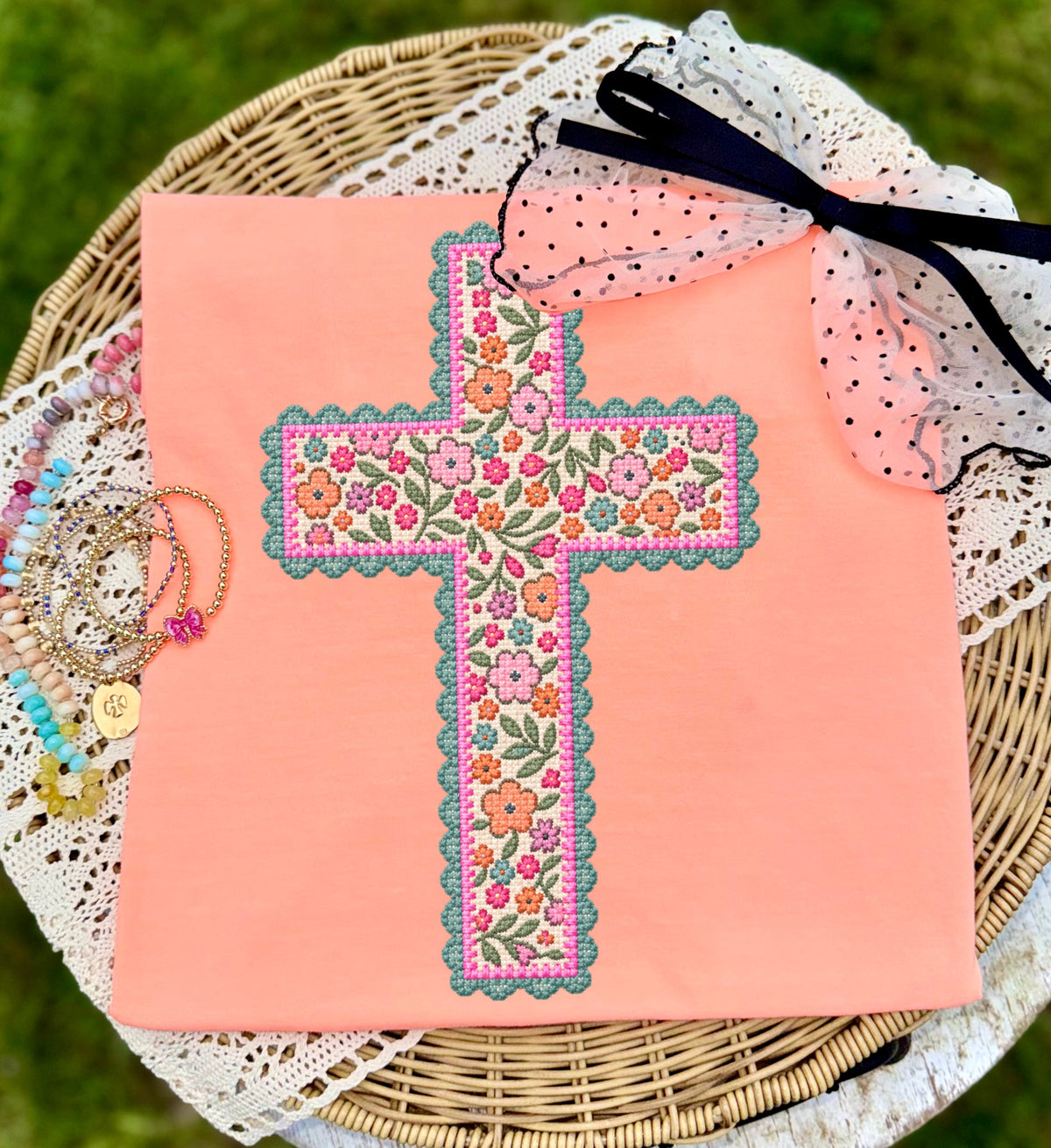FAUX NEEDLEPOINT CROSS - DTF TRANSFER